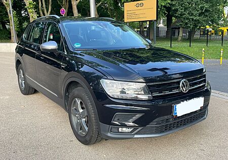 VW Tiguan Allspace Volkswagen 2.0 TDI SCR DSG Comfortline ...