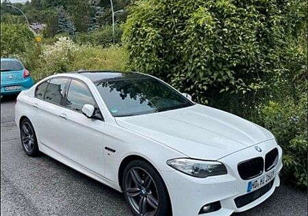 BMW 530d A - M Paket, H&K, Headup, Sport