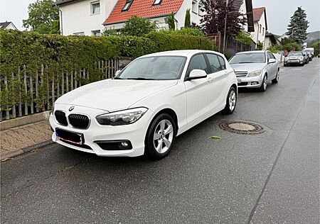 BMW 120i Advantage 4-türig Klina Allwetterreifen