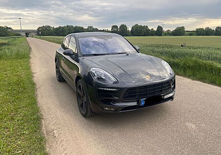 Porsche Macan GTS Burmester Sitzluft Pano Doppelverglasu