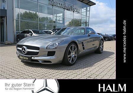Mercedes-Benz SLS AMG V8 Coupe Comand Memory Designo Porzellan