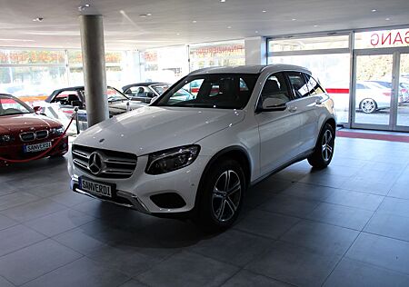 Mercedes-Benz GLC 220 d 4MATIC SPORTPAKET LEDER NAVI LED EU 6