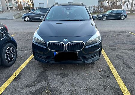 BMW 2er 220 Gran Tourer 220d Steptronic Advantage Ad...