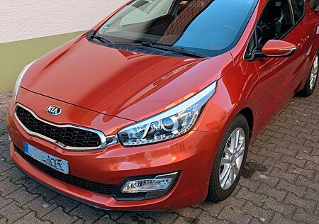 Kia Cee'd / Ceed 1.6 GDI Vision Vision