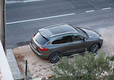Porsche Cayenne S