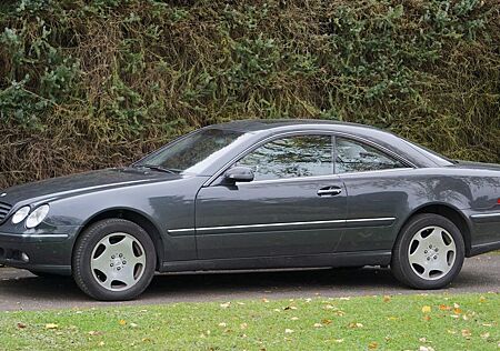 Mercedes-Benz CL 500 (C215)