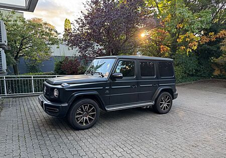 Mercedes-Benz G 63 AMG Mercedes-AMG G 63 Mercedes-AMG