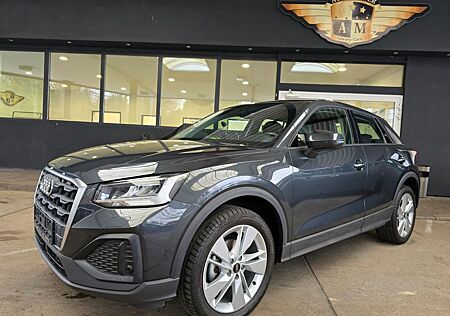 Audi Q2 35 TFSI LEDER/APS/1.Hand/18"S-Design