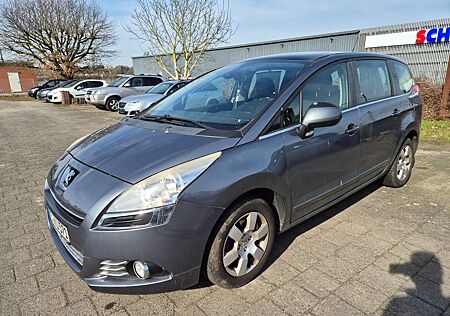 Peugeot 5008 1.6 Active 120 VTi Panorama