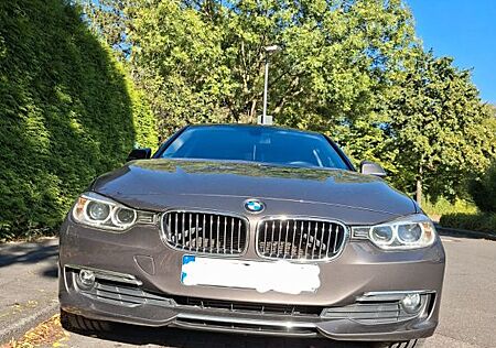 BMW 316d Luxury Line Luxury Line