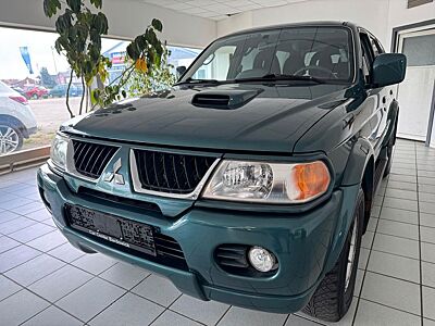 Mitsubishi Pajero Sport 2.5 TD Instyle *4X4(Allrandantieb)*