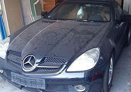 Mercedes-Benz SLK 280 -