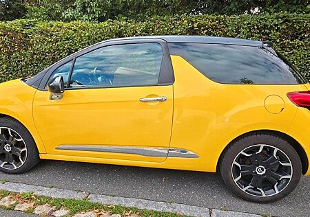 Citroën DS3 e-HDi 90 SoChic SoChic
