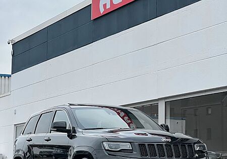 Jeep Grand Cherokee SRT 6.4 V8 HEMI | 468 PS