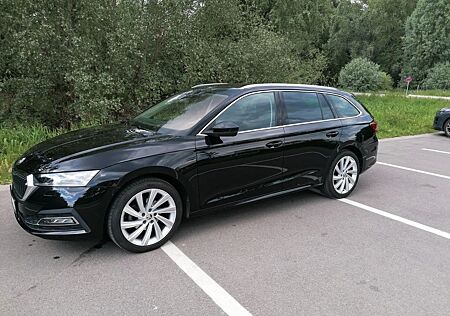 Skoda Octavia 2.0 TDI SCR 110kW DSG FIRST EDIT. CO...