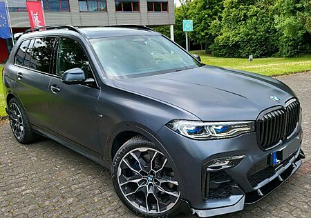 BMW X7 xDrive40d -DarkShadowEdition-Msport-mild hybr