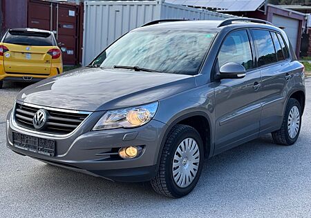 VW Tiguan Volkswagen Track & Field 4Motion*KLIMA*TÜV 11/25*4X4