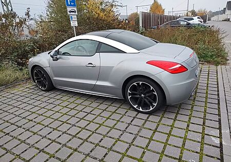 Peugeot RCZ 2.0 HDi FAP 165 -