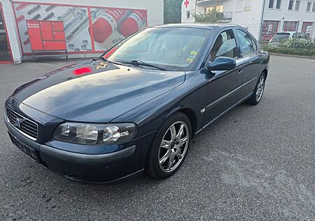 Volvo S60 2.4. "Toozustand + ZR neuwertig"