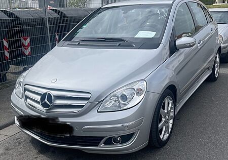 Mercedes-Benz B 200 CDI -