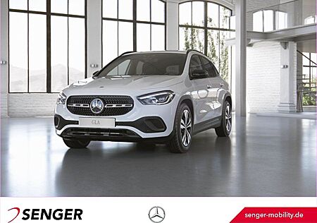 Mercedes-Benz GLA 200 Progressive Night Kamera LED Totwinkel