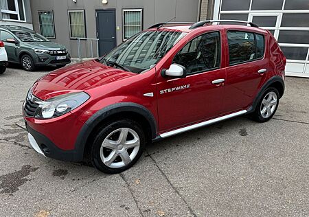 Dacia Sandero Stepway II KLIMA-SERVO-ZV-2.HAND-TÜV-NEU