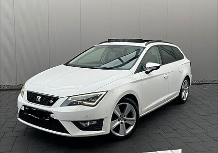 Seat Leon 2.0 TDI FR Sportstourer CarPlay/Pano/AHK