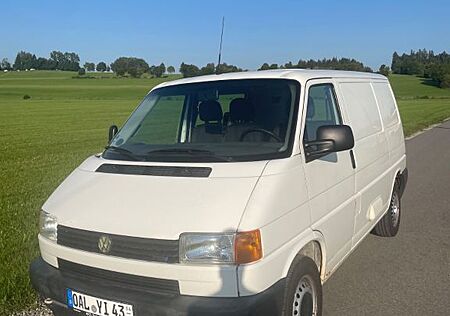 VW T4 Volkswagen 2,5 TDI mit neuem TÜV