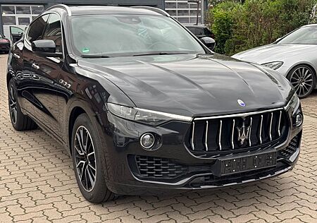 Maserati Levante Diesel,Vollleder,Automatik,erst 107tkm