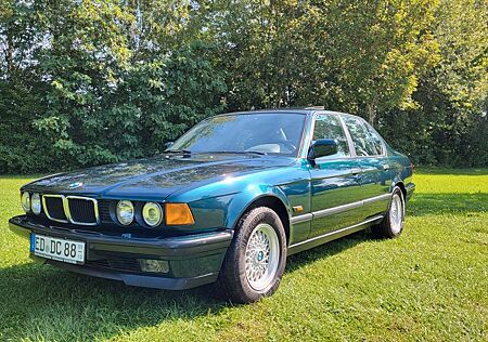 BMW 730i Auto V 8 " VOll" H-Zulassung