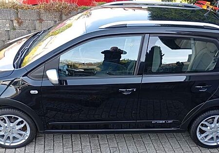 VW Up Volkswagen CROSS TÜV WARTUNG BREMSE REIFEN NEU