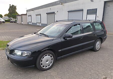 Volvo V70 2.4 T Rostfrei Werkstattgepflegt 2Hand AHK
