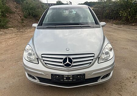 Mercedes-Benz B 200 B -Klasse