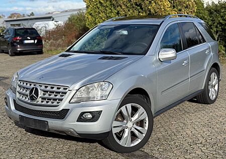 Mercedes-Benz ML 320 CDI * SPORT PAKET * AHK* ALCANTARA*KAMERA