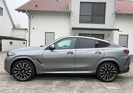 BMW X6 Baureihe 30 d xDrive M Sport Pro*21"*AHK*