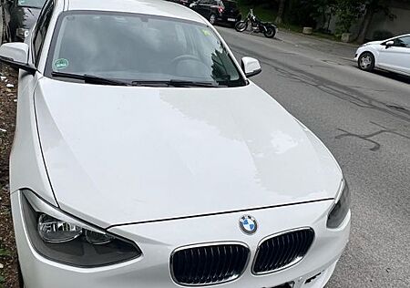 BMW 116i - Automatik in einwandfreien Zustand