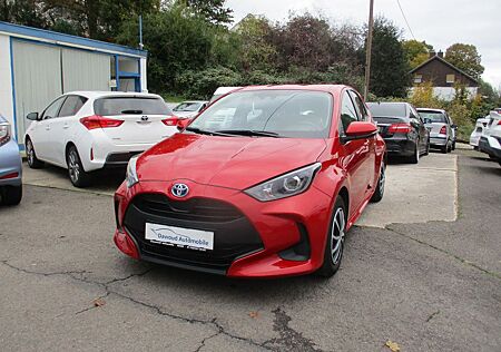 Toyota Yaris Hybrid Business Edition