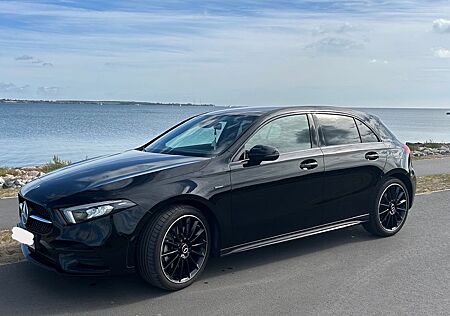 Mercedes-Benz A 250 e DCT -