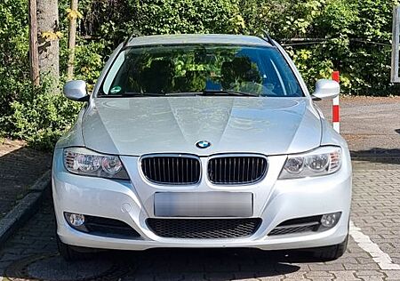 BMW 318 i T *TÜV*SERVICE*ANGEL.*ABL.PAKET*LAMDA*SHZ*PDC