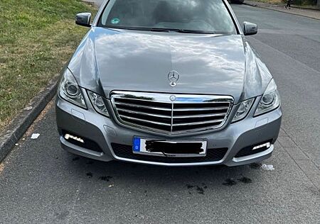 Mercedes-Benz E 350 CGI BlueEFFICIENCY AVANTGARDE AVANTGARDE