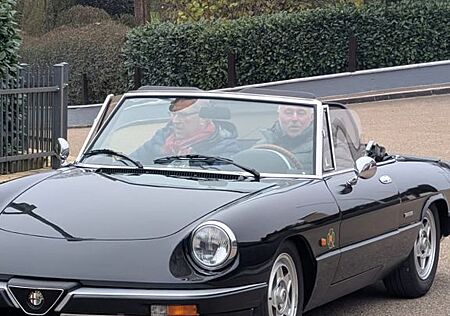 Alfa Romeo Spider Typ 115 mit Wertgutachen