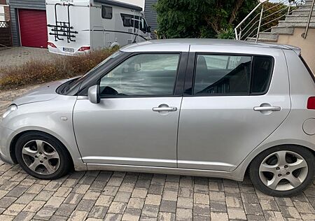 Suzuki Swift 1,3 Club Club