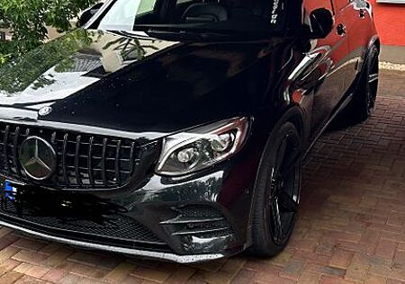 Mercedes-Benz GLC 250 d 4MATIC AMG Line Autom. AMG Line