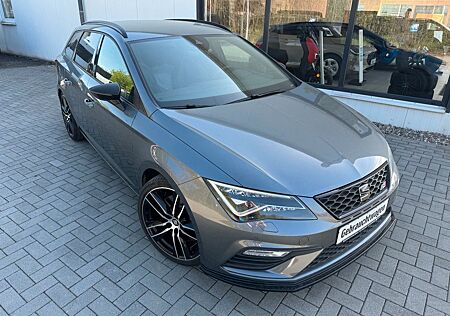 Seat Leon ST CUPRA 300 DSG NAVI LED PDC SHZ ALCANTARA