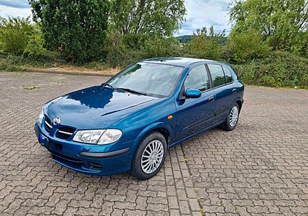 Nissan Almera Comfort 1.5i Comfort