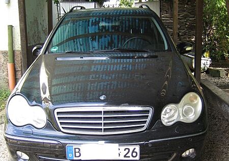 Mercedes-Benz C 220 CDI Kombi Tüv 2/27