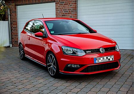 VW Polo Volkswagen GTI / 1.Hand / Scheckheftgepflegt / H&R