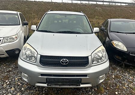 Toyota RAV 4 2.0-l-VVT-i 4x4