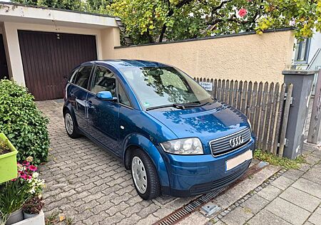 Audi A2 1.4 - Benziner, viele Neuteile
