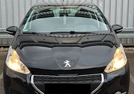 Peugeot 208 1.2 Active 82 VTi Active